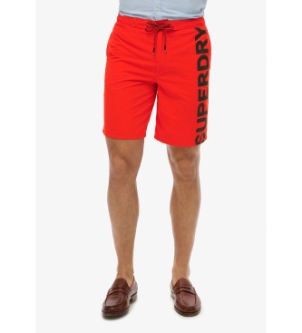 Superdry para hombre. M3010238A Bañador clásico rojo (L), Beachwear, Poliéster Reciclado, Sostenible