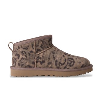 Ugg For Woman. 1180623 Classic Ultra Mini Spotted Leather Ankle Boots In Brown (40), Flat, None, Casual, Animal Print