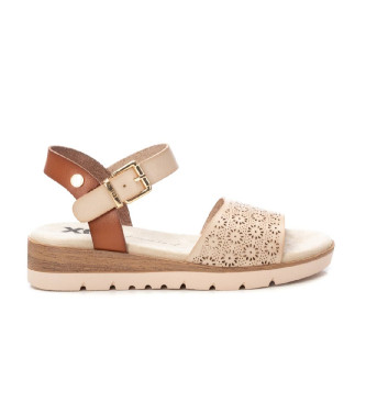 Xti för kvinnor. 14385605-HIELO Sandaler 143856 grädde vit (41), 3 till 5 cm, Spänne, Casual
