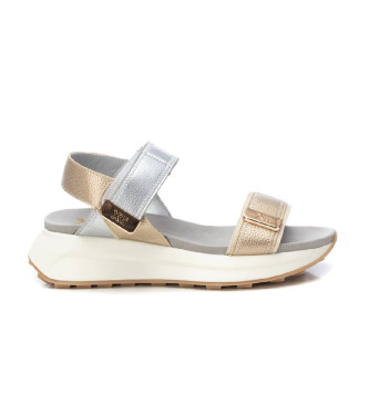 Xti para mujer. 14387405-ORO Sandalias 143874 dorado (39), 3 a 5cm, Velcro, Casual
