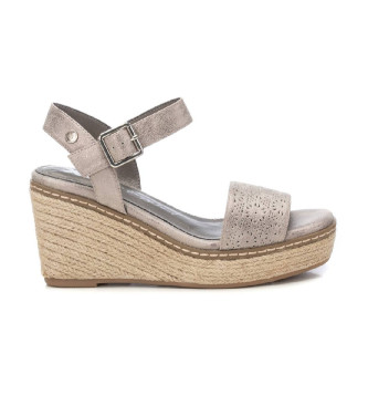 Xti para mujer. 14411603-PLOMO Sandalias 144116 plateado (39), Plata, 8 a 10cm, Hebilla, Casual